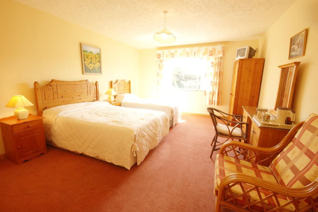 Clifford'S Ocean View B&B Waterville Exterior foto